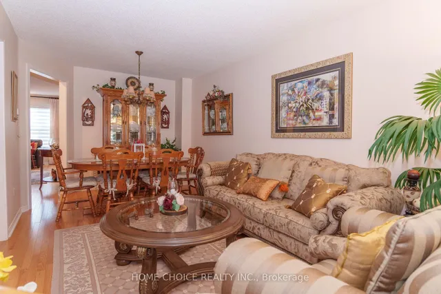 Additional image 7 of 914 Applecroft Circ