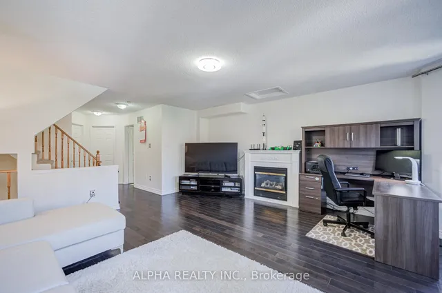 Additional image 27 of 102 Roxton Rd