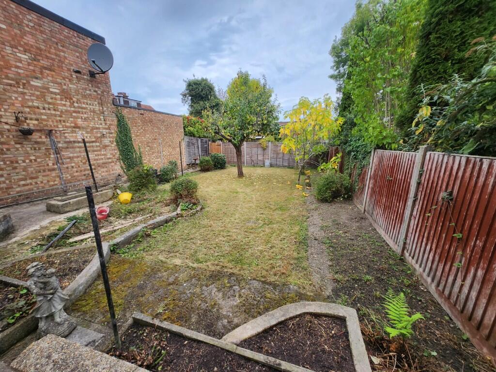 Additional image 18 of Cambridge Road, St. Albans, Hertfordshire, AL1