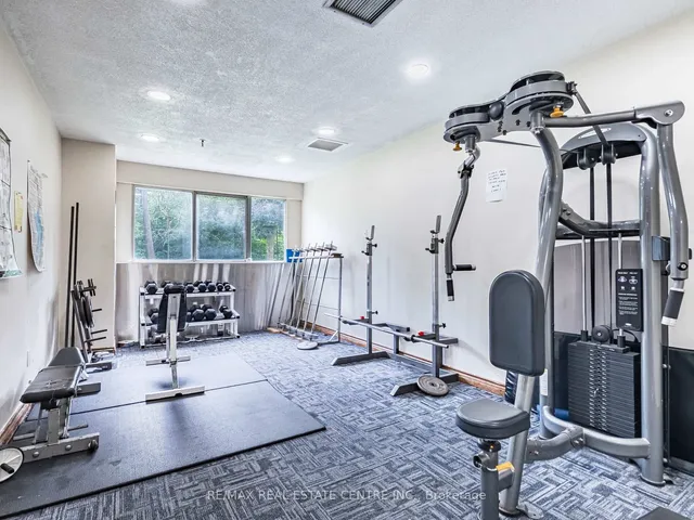 Additional image 39 of 3695 Kaneff Cres Unit 211