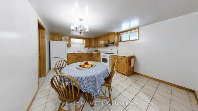 Additional image 30 of 1277 Tyneburn Cres