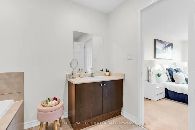 Additional image 29 of 398 Aspendale Cres