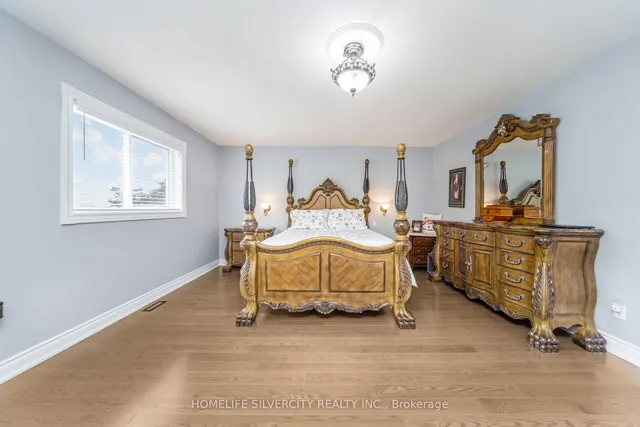 Additional image 22 of 17 Siesta Crt