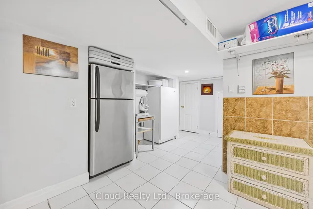 Additional image 21 of 52 Kimbark Dr