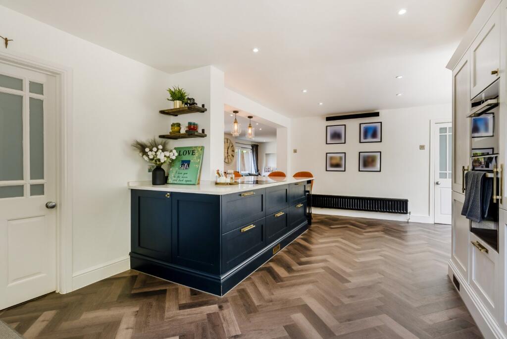 Additional image 33 of Radlett Road, Frogmore, St. Albans, Hertfordshire