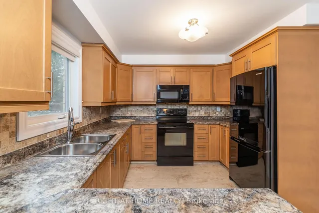 Additional image 5 of 220 O'donoghue Ave