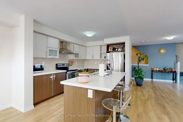 Additional image 17 of 55 Golden Springs Dr