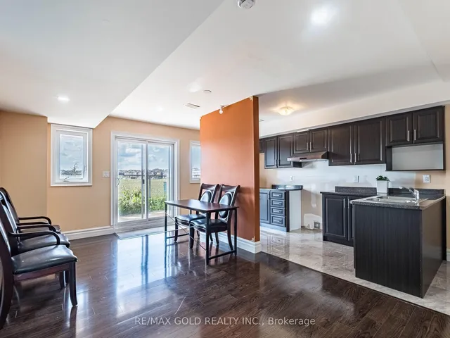 Additional image 33 of 62 Masken Circ