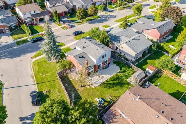 Additional image 41 of 73 Blackthorn Lane