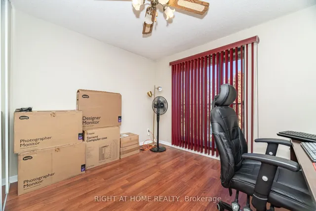 Additional image 11 of 1250 Mississauga Valley Blvd Unit 13