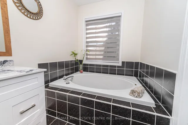 Additional image 29 of 16 Feathertop Lane