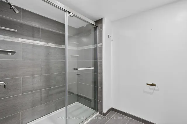 Additional image 39 of 23 Caldwell Cres
