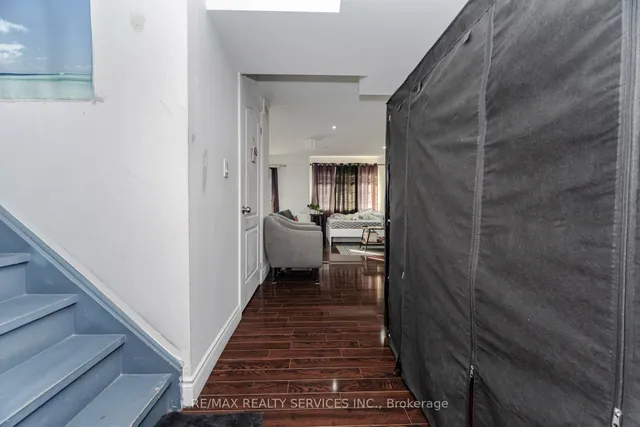 Additional image 36 of 38 Delport Clse