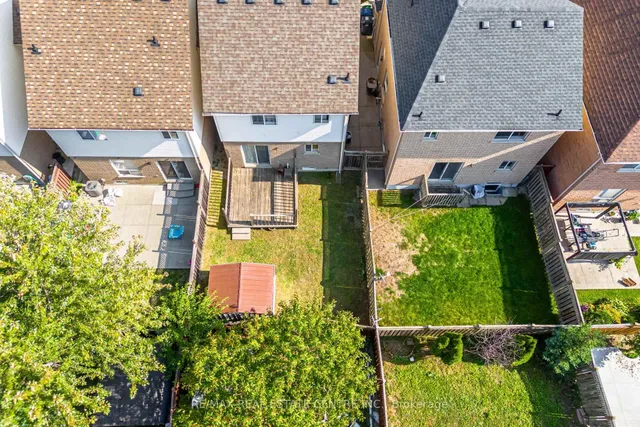 Additional image 33 of 86 Pauline Cres