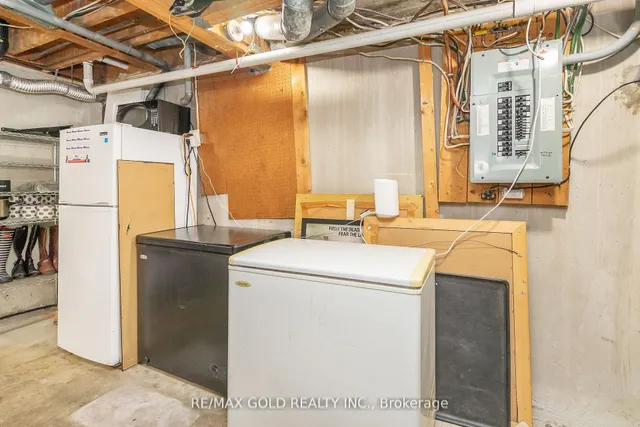 Additional image 35 of 46 Dearbourne Blvd Unit 61