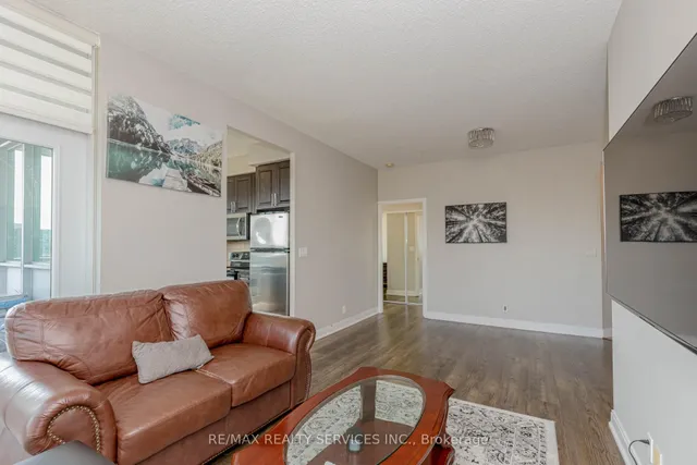 Additional image 20 of 90 Absolute Ave Unit 1203