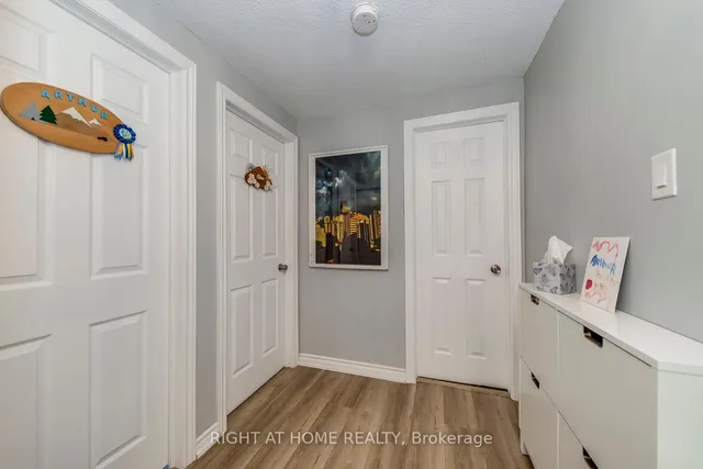 Additional image 24 of 132 Ashton Cres