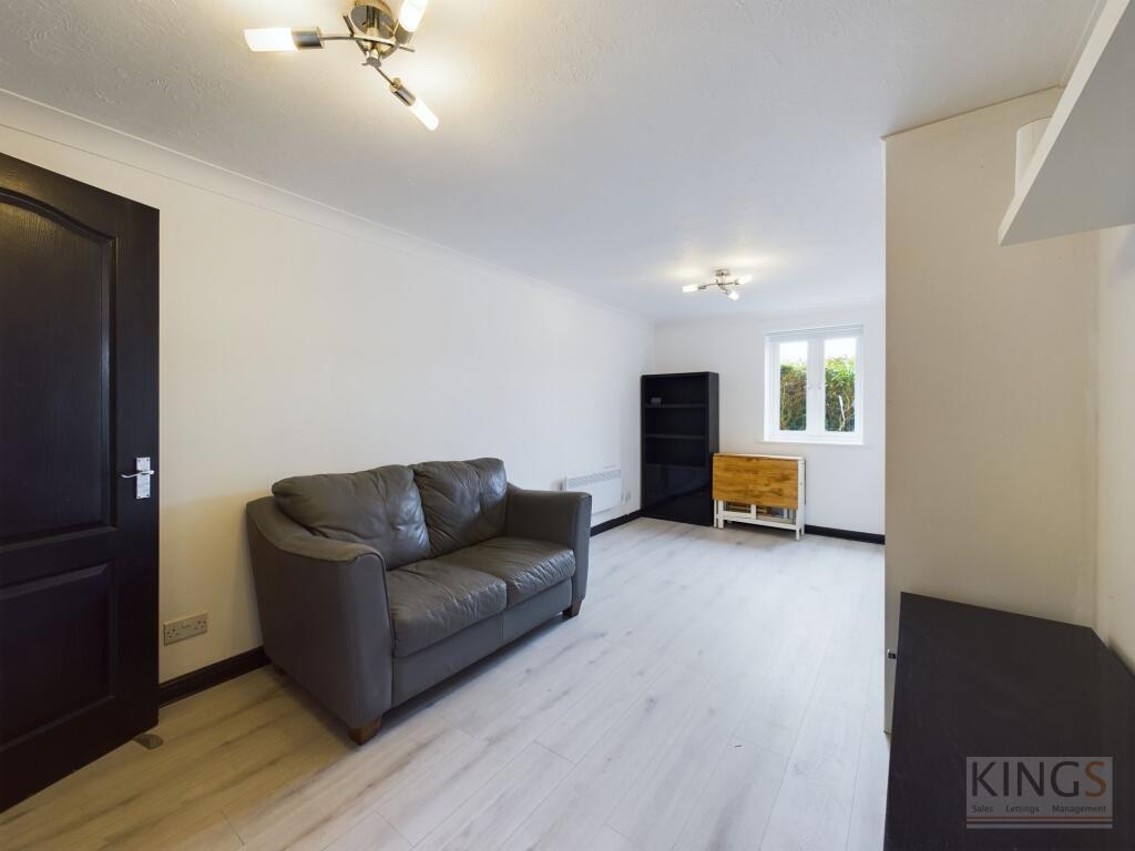 Additional image 8 of Walsingham Close, Hatfield, AL10