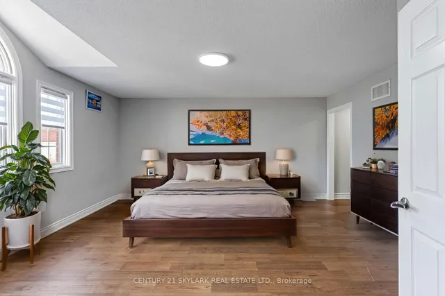 Additional image 17 of 4 Moonstone Crt