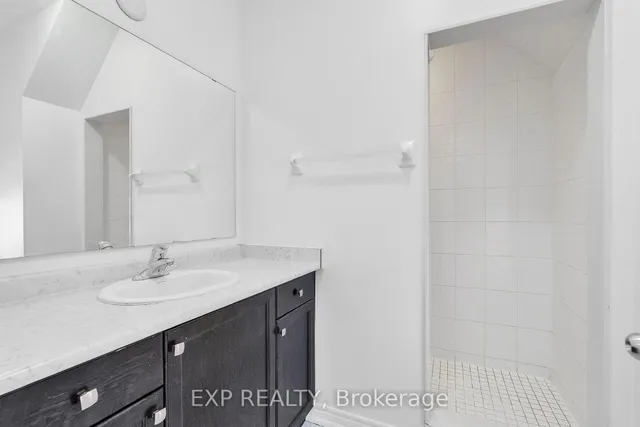 Additional image 9 of 96 Fruitvale Circ