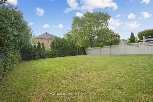 Additional image 35 of 2348 Tesla Cres