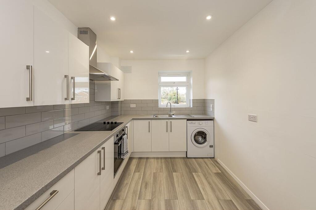 Additional image 13 of How Wood, Park Street, St. Albans, Hertfordshire, AL2