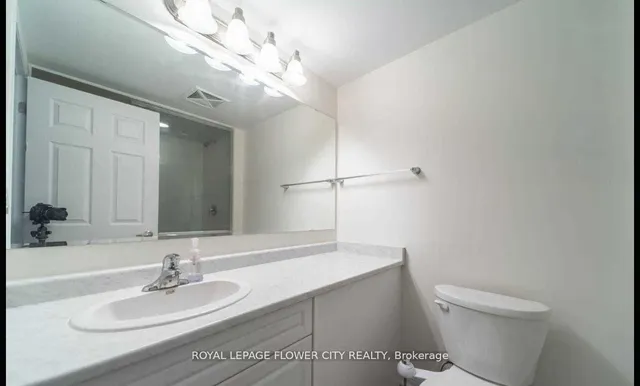 Additional image 9 of 70 Baycliffe Cres Unit 303