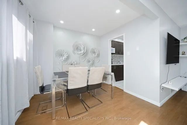 Additional image 12 of 30 Greenwich Circ