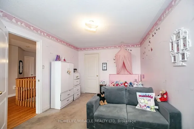 Additional image 33 of 54 Olde Town Rd