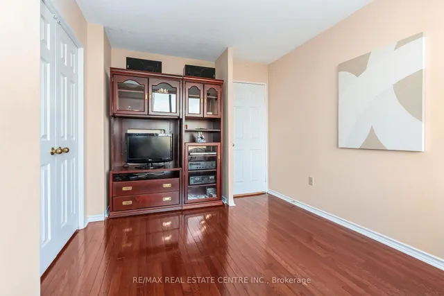 Additional image 35 of 20 Cherrytree Dr Unit 802