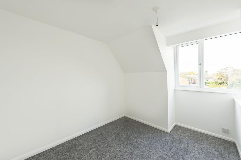 Additional image 9 of How Wood, Park Street, St. Albans, Hertfordshire, AL2