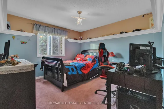 Additional image 29 of 23 Oleander Cres