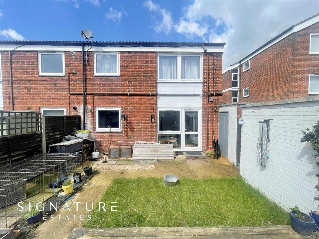 Additional image 13 of Wellfield Close, Hatfield