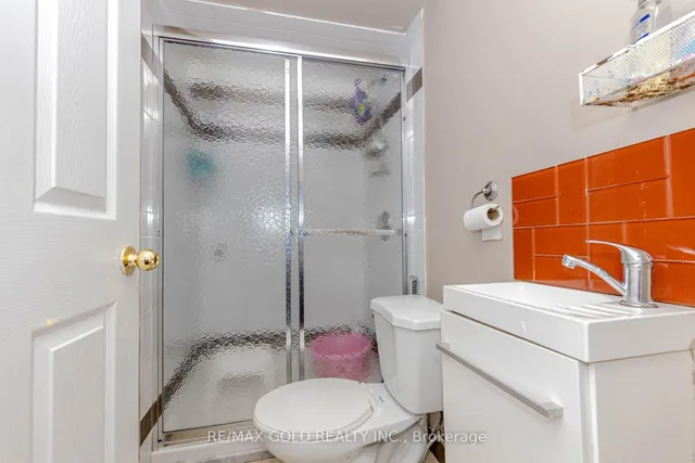 Additional image 26 of 2 Lake Louise Dr