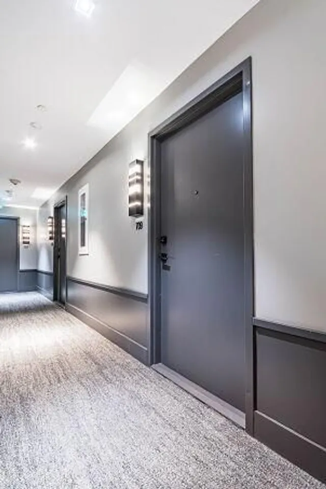 Additional image 8 of 2481 Taunton Rd Unit 709