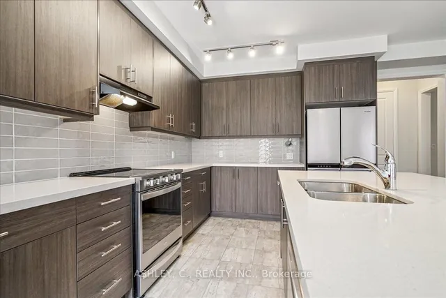 Additional image 14 of 29 Gladmary Dr