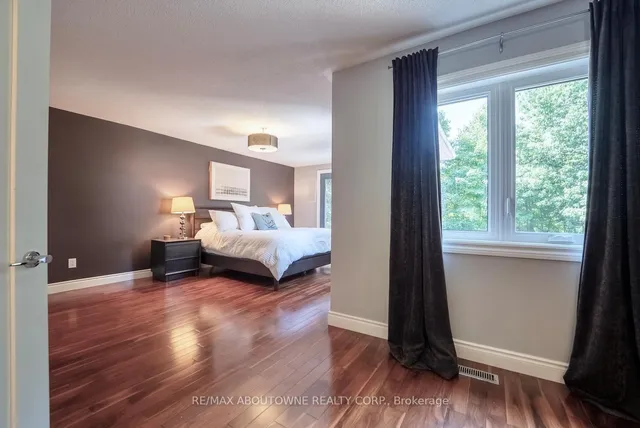 Additional image 21 of 11 Morrison Creek Cres