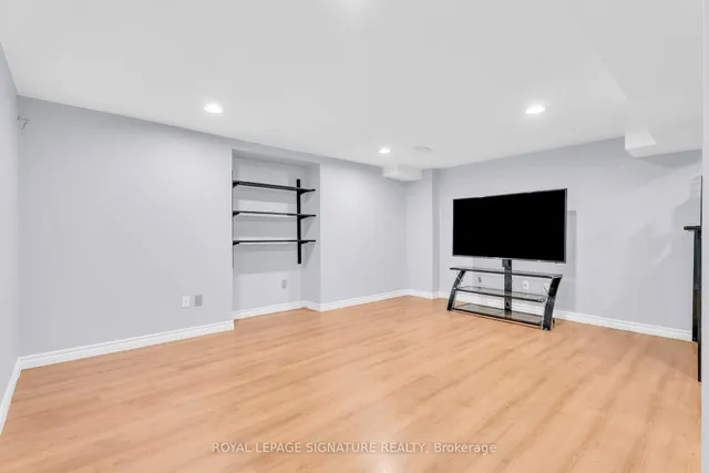 Additional image 35 of 23 Red Cedar Cres