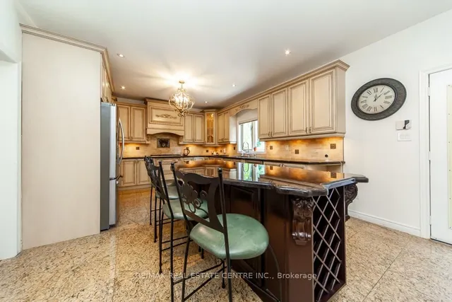 Additional image 16 of 6901 Early Settler Row