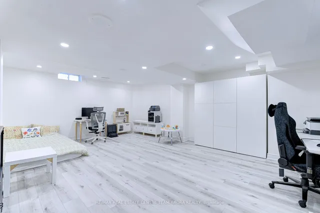 Additional image 36 of 3 Checkerberry Cres