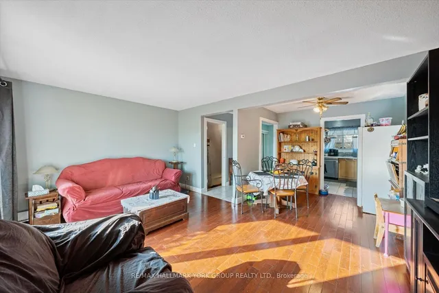 Additional image 14 of 31 Jacobs Sq