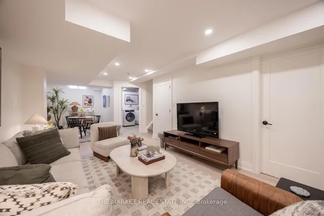 Additional image 34 of 204 Gatwick Dr