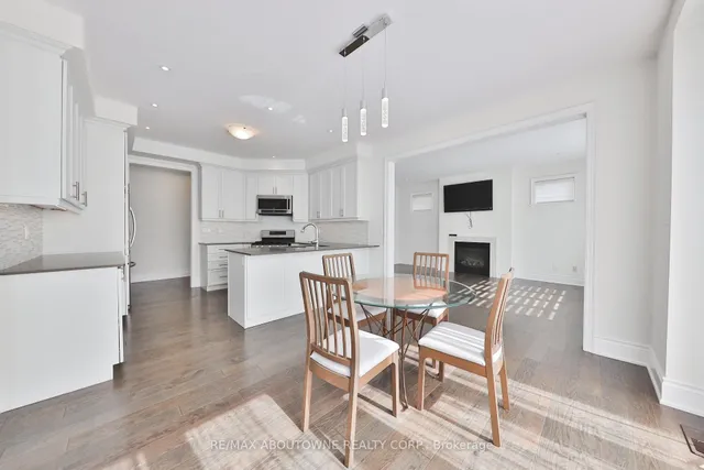 Additional image 9 of 2163 Vineland Cres