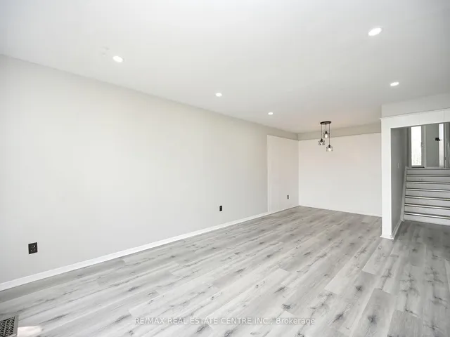 Additional image 2 of 34 windermere Crt