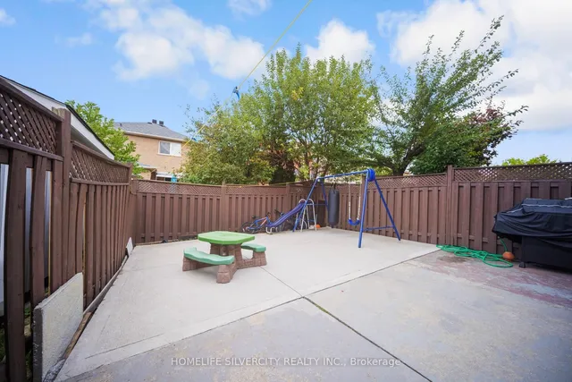 Additional image 46 of 56 Cadillac Cres