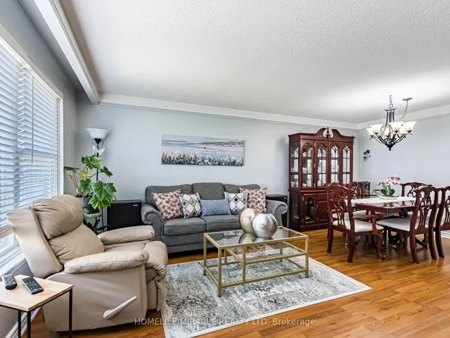 Additional image 6 of 64 Geneva Cres
