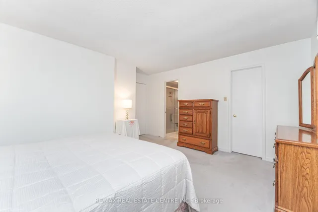 Additional image 28 of 5113 Palomar Cres