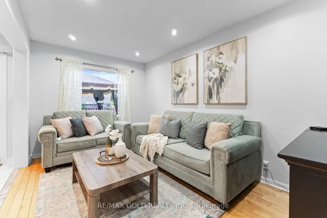 Additional image 20 of 83 Mount Ranier Cres