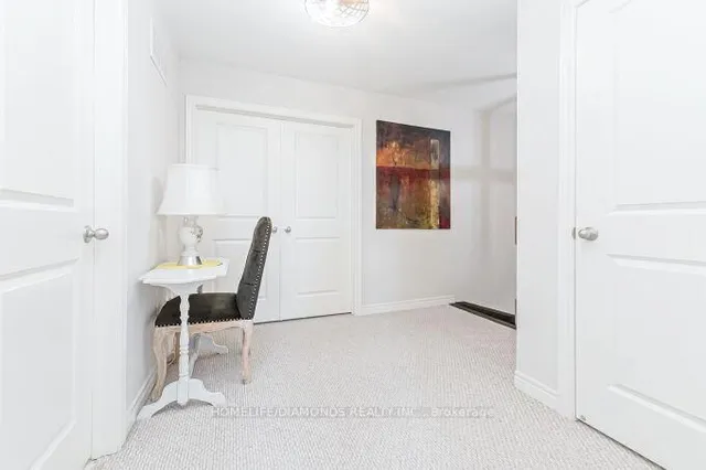 Additional image 23 of 4 FOLIAGE Dr