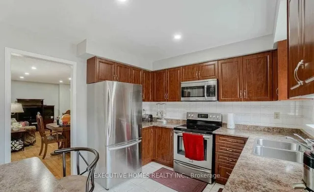 Additional image 12 of 114 Toba Cres